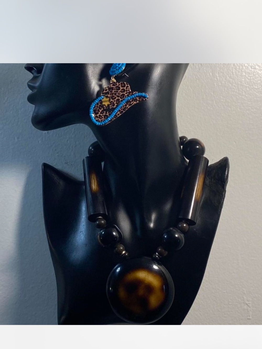 ^^^ Amber  *** Southwestern ^^^Bold  Statement Necklace 3” Pendant / Earrings **